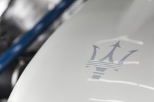 2005-Maserati-MC12-17.jpg