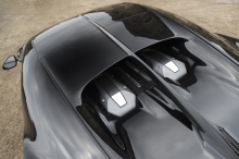 2018-Bugatti-Chiron-52.jpg
